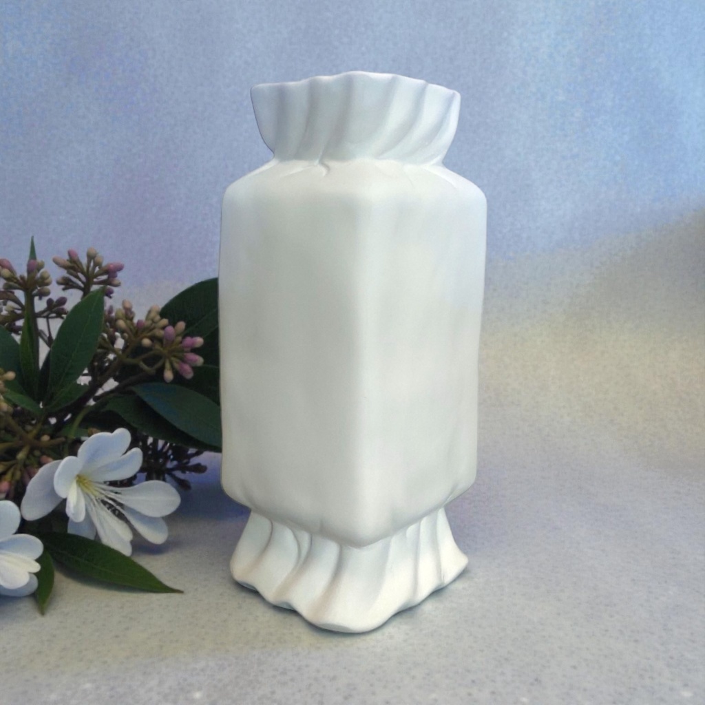 Sweetie Shape Vase (Carton of 6)